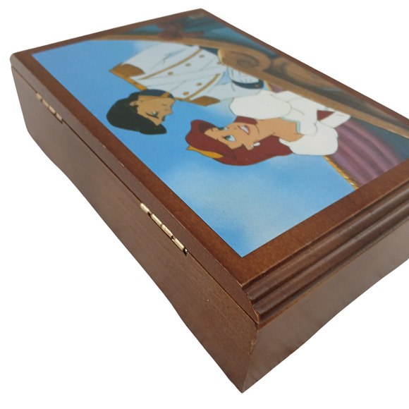 Disney Fossil Little Mermaid Watch Box Collectors Club Series V - BOX ONLY main image 10